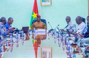 Burkina: le gouvernement décide de l’interdiction totale des emballages et sachets plastiques