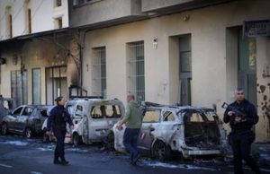 France: au moins quatre véhicules de police incendiés à Cavaillon