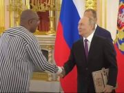 Russie: l’Ambassadeur burkinabè Ludovic Tapsoba présente ses Lettres de créance au Président Poutine