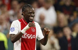 Europa League: Bertrand Traoré marque le 1er but de l’Ajax contre Maccabi Tel Aviv