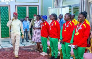 Cyclisme féminin : le Chef de l’État satisfait de la prestation des Etalons au Burundi
