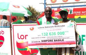 Tour du Faso 2024: un ouvrier gagne plus de 132 millions de FCFA grâce à la LONAB