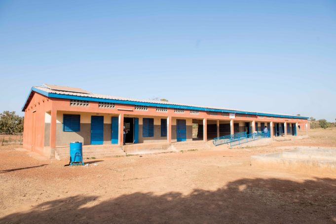 Burkina: appel au strict respect du calendrier scolaire