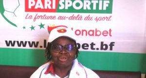 Monique Compaoré, chef d’agence LONAB/Ouahigouya apprécie la 8e étape du Tour du Faso