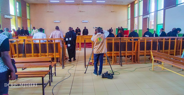 Une vue de la salle d'audience de l'affaire du détournement de fonds au ministère de l'Action humanitaire