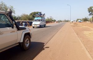 Burkina: des bandes sonores pour remplacer les ralentisseurs de vitesse après leur destruction