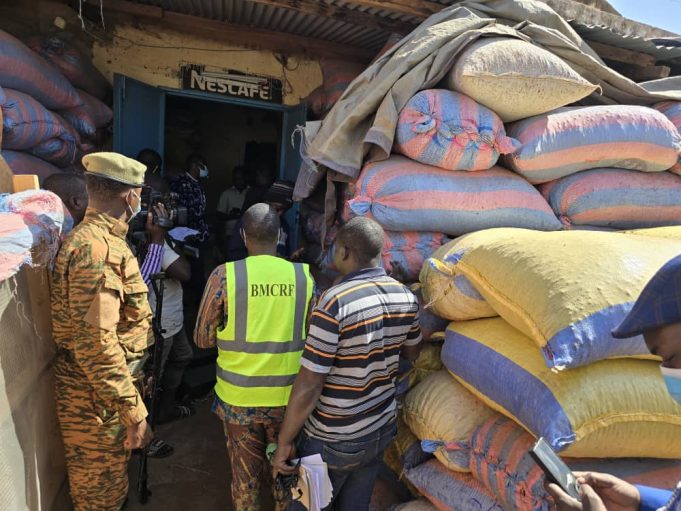 Burkina: renforcement des contrôles sur le marché des amandes de karité