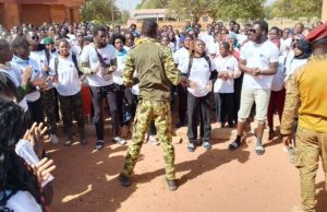 Camp militaire de Bobo-Dioulasso: les étudiants de l’Université de l’Unité africaine relèvent toujours le défi!