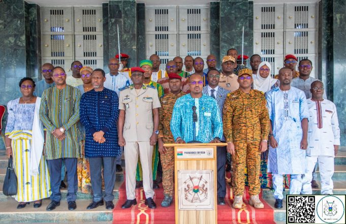 Burkina/Gouvernement: lutte contre la corruption et rationalisation des dépenses comme boussole