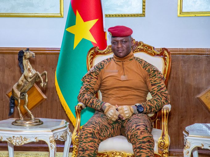 Élection de John Mahama au Ghana: le voeu du Capitaine Ibrahim Traoré