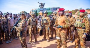 Détachement de Barsalogho: « Vous avez été engagés dans une zone très compliquée, mais vous avez assuré » (Président Traoré)