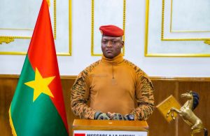 Burkina: le président Traoré annonce la création de tribunaux coutumiers