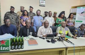Ouagadougou: 7 618 cartons de boissons Heineken périmées saisis