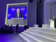 A Davos, le chef de l’ONU dénonce le recul des engagements climatiques