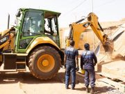 Ouagadougou: les démolitions des installations anarchiques continuent dans les 7 et 6