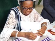 Burkina: la «dame de fer» accouche de «la fille des Rochers»