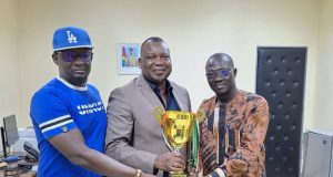 SITARAIL: l’équipe championne du COMAS 2024 présente son trophée au Représentant national