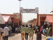 Ouagadougou: le marché de Sankariaré ravagé par des flammes inauguré après sa rénovation