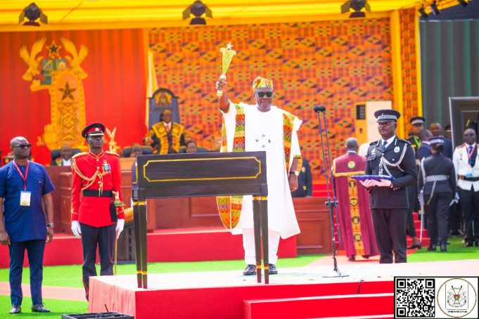 Ghana: prestation de serment du président élu John Dramani Mahama