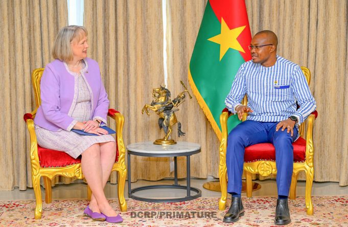 Burkina-Etats-Unis: que se sont dit le Premier ministre et l’ambassadeur?