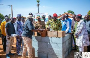 Burkina: la construction d’une cinquantaine de centres médicaux communaux lancée à Bérégadougou