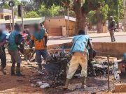 Ouagadougou: des détenus de la Maco nettoient la ville