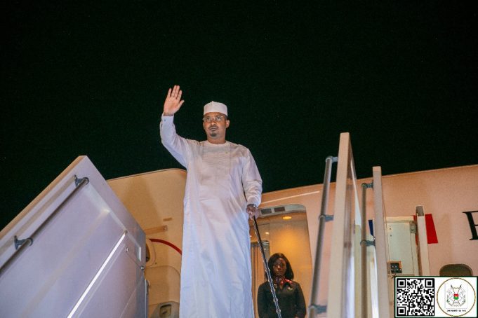 Fin de séjour du Maréchal Mahamat Idriss Déby Itno à Ouagadougou