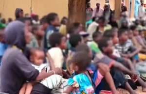 Burkina: 305 otages «libérés» à Solenzo et «transférés» à Ouagadougou