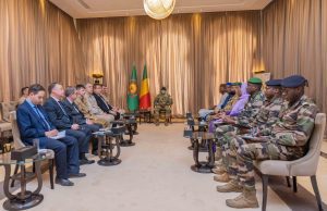 Mali: des Russes à Koulouba