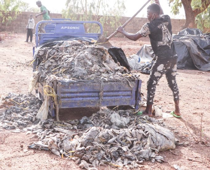Burkina: plus de deux tonnes de poissons putrides saisies et détruites