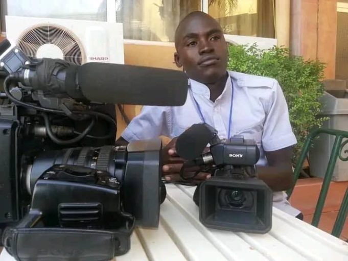 Burkina: le journaliste de BF1 Luc Pagbelguem emmené par des agents du Conseil national de Sécurité