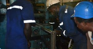 SONABEL: des journalistes constatent le dur labeur des agents à la Centrale thermique Bobo II