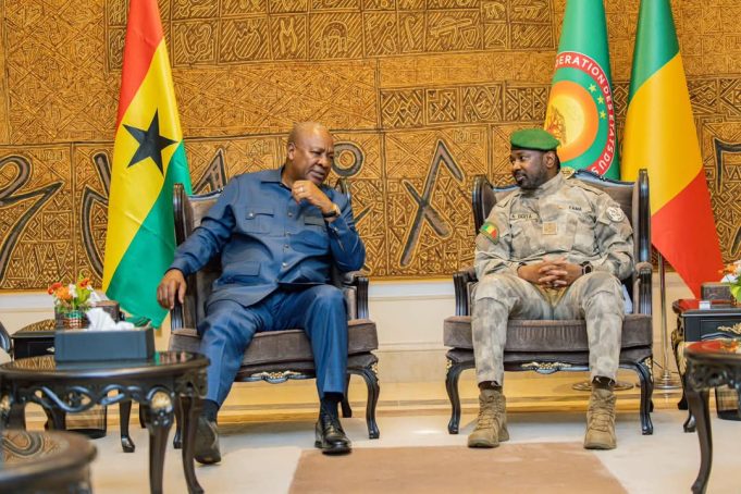 AES et CEDEAO sur la table des présidents ghanéen et malien
