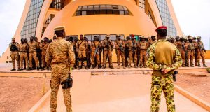 Sécurisation à Ouaga 2000: une opération conjointe de bouclage et de fouille dans le quartier