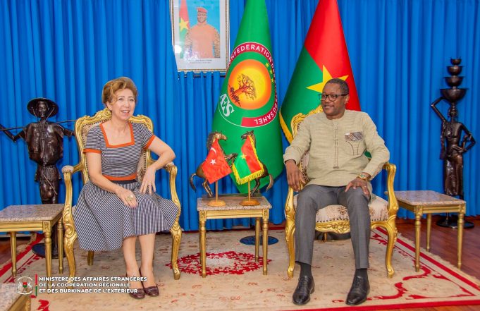 Coopération: le Burkina Faso et la Türkiye engagés pour des relations diplomatiques plus actives