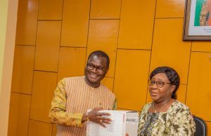 Burkina: remise des archives diplomatiques du mémorial Thomas Sankara