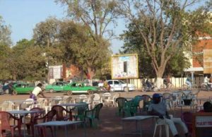 Burkina/Tourisme: des boîtes de nuit, maquis, bars, cabarets, parc d’attraction, espaces vert invités à se régulariser