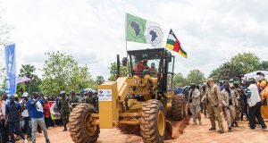 République centrafricaine: le président Touadéra lance les travaux de construction de la route Gouga-Mbaïki-Bangui