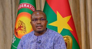 VIDEO-Burkina: le Premier ministre Jean Emmanuel Ouédraogo parle des déstabilisateurs