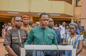 Burkina: le ministre de l’Administration invite ses collaborateurs à être «des ambassadeurs de l’Etat»
