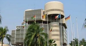 BOAD: la notation BBB de la banque confirmée avec une révision de la perspective de «Négative» à «Stable» Le siège de la BOAD à Lomé
