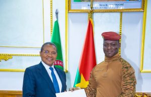 Burkina: un envoyé spécial de la Présidente de la Tanzanie au palais de Koulouba