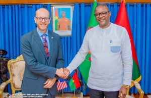 Coopération Burkina Faso-Etats-Unis: un émissaire de Donald Trump à Ouagadougou