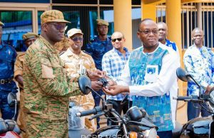 Burkina: le PNUD apporte un appui de 100 motos à la gendarmerie