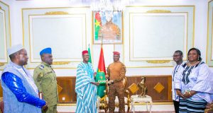 L’hymne de l’AES soumis au Président Ibrahim Traoré