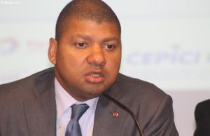 Présidentielle en Côte d’Ivoire: Jean Louis Billon confirme sa candidature