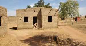 RECTIFICATIF: La superficie de la parcelle d’habitation «n’est pas fixée à 150 m²» au Burkina
