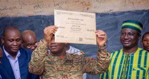 Baccalauréat 2025: 112 985 candidats en lice, top départ donné à Ouagadougou