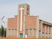 Burkina: accusé d’ « escroquerie en bande organisée », l’Evêque de Koudougou réagit