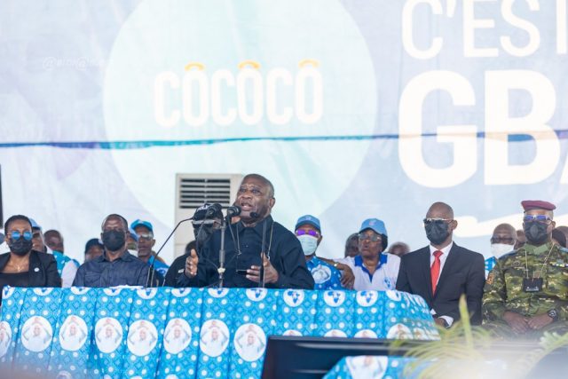 le-president-du-ppa-ci-laurent-gbagbo-en-tournee-cococo-dans-la-commune-de-_srxvg8kmc5q